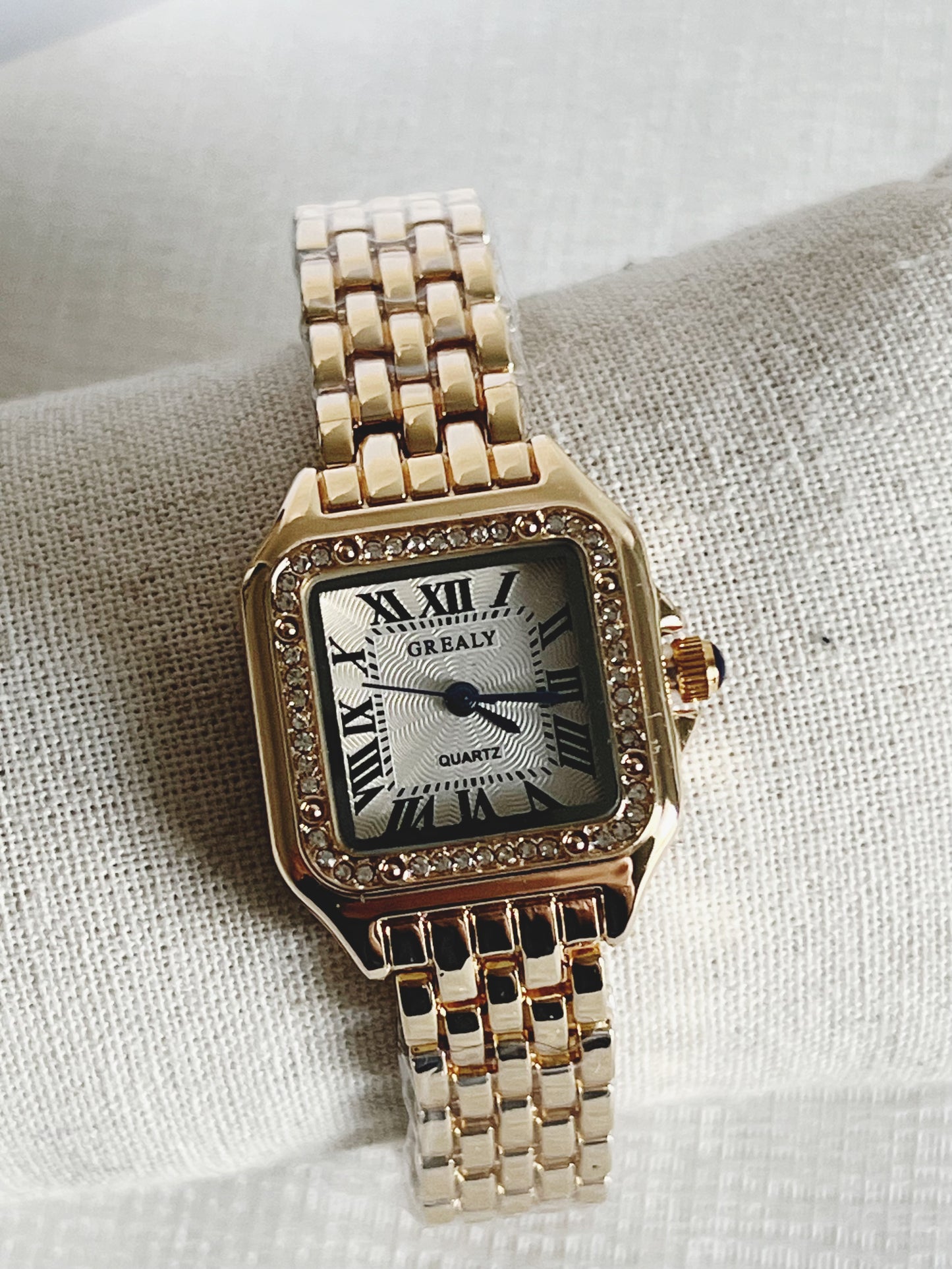 Montre Sahika