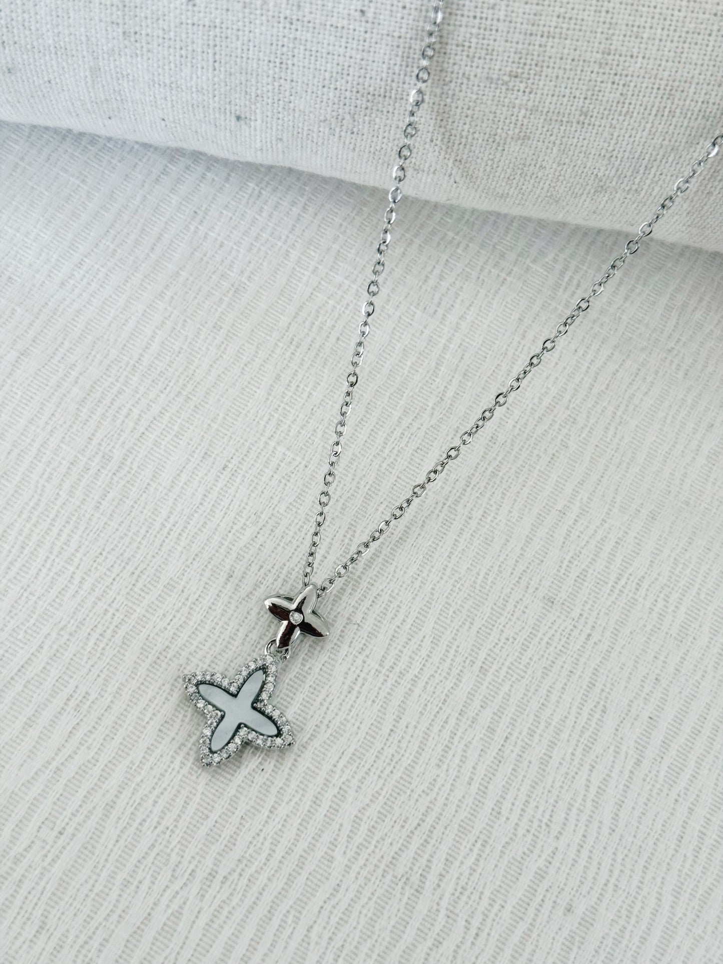 Collier Adina