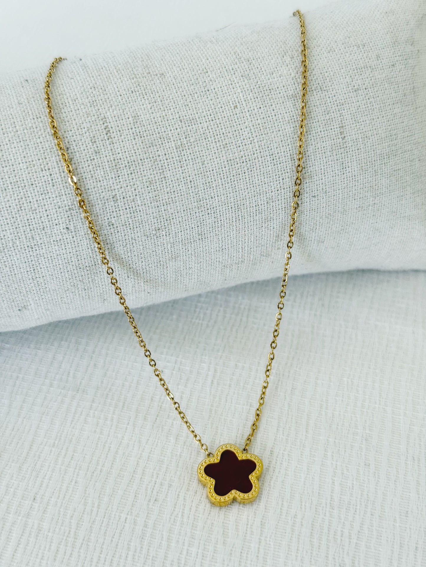 Collier Yasna