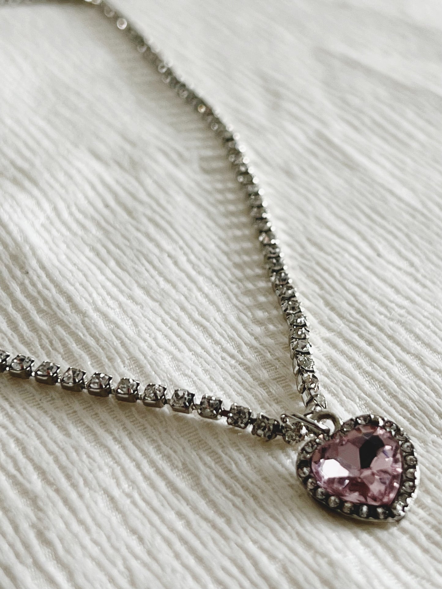 Collier Linda