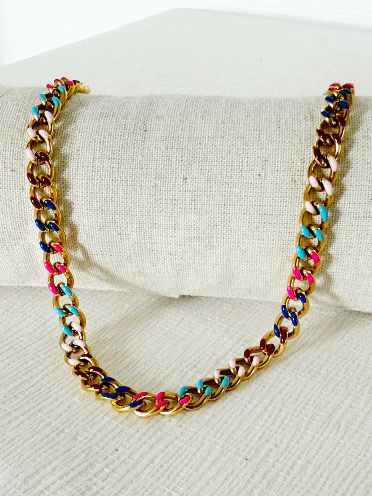 Collier Dalia