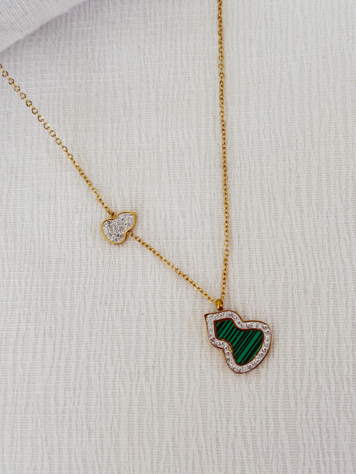 Collier Liyana