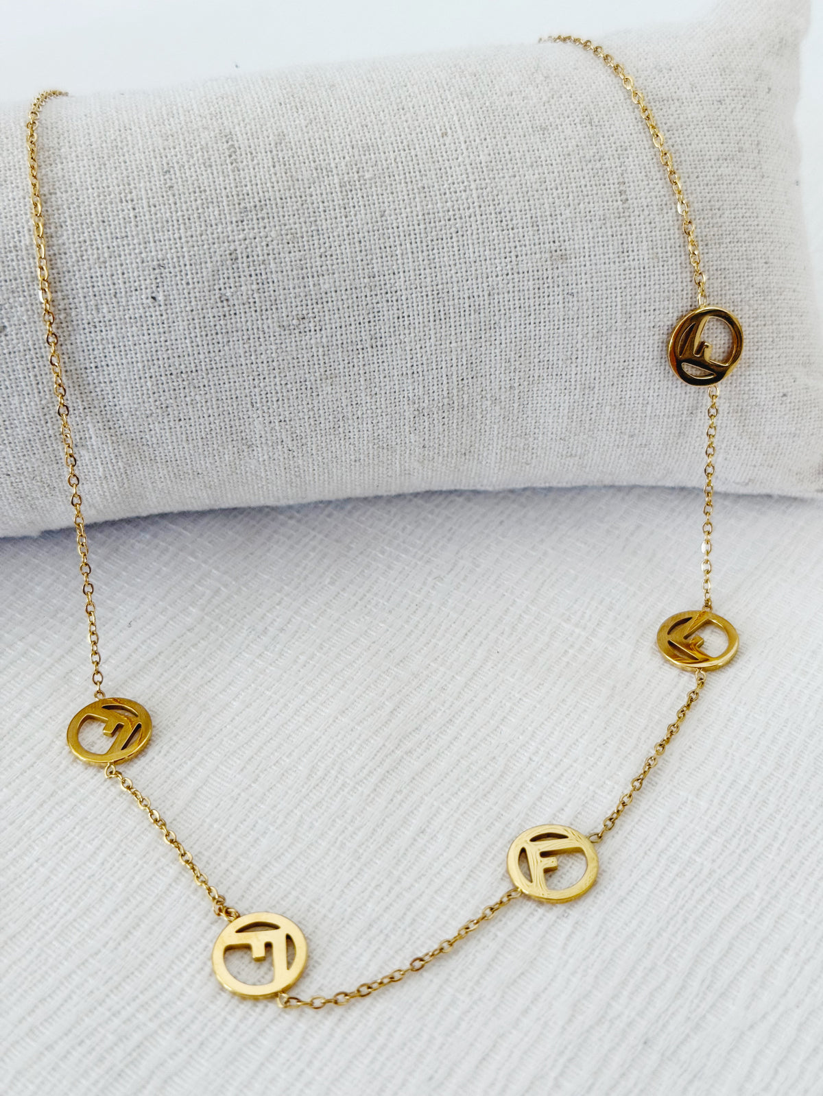 Collier Fafa